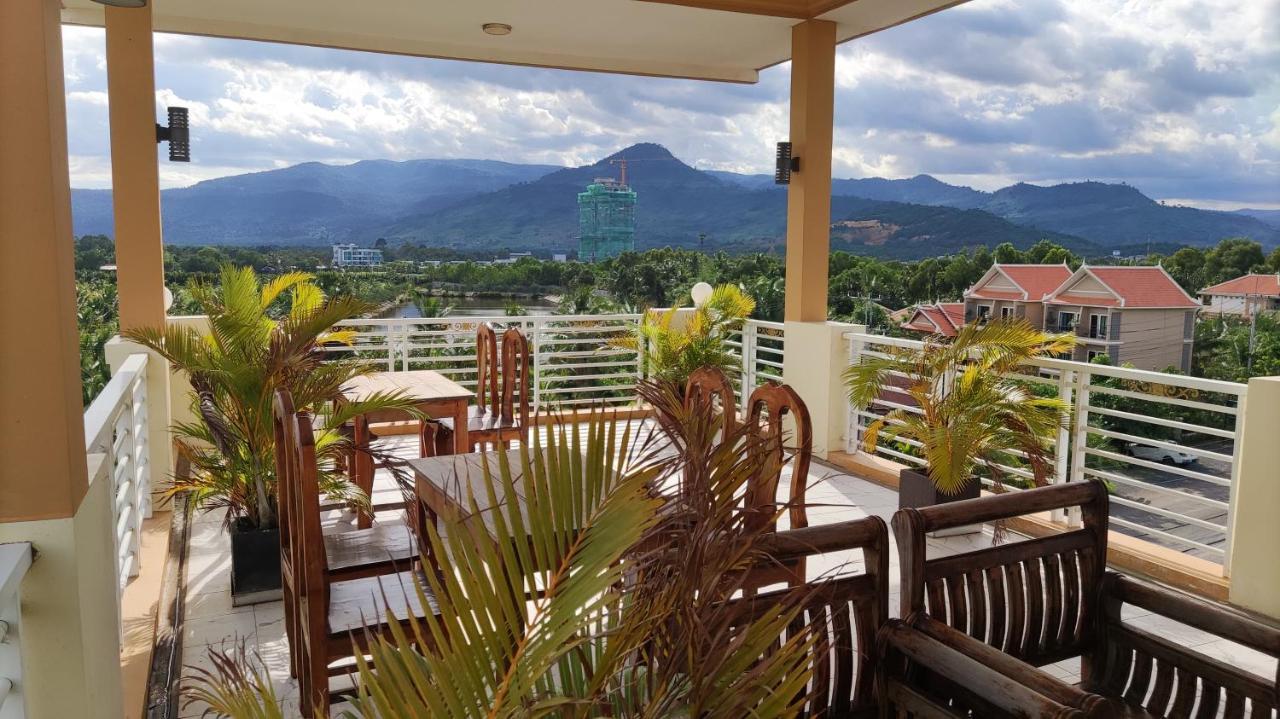 Monica Guesthouse Kampot Exterior foto
