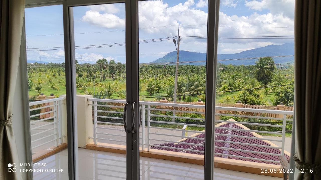 Monica Guesthouse Kampot Exterior foto