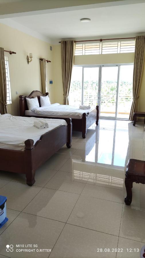 Monica Guesthouse Kampot Exterior foto