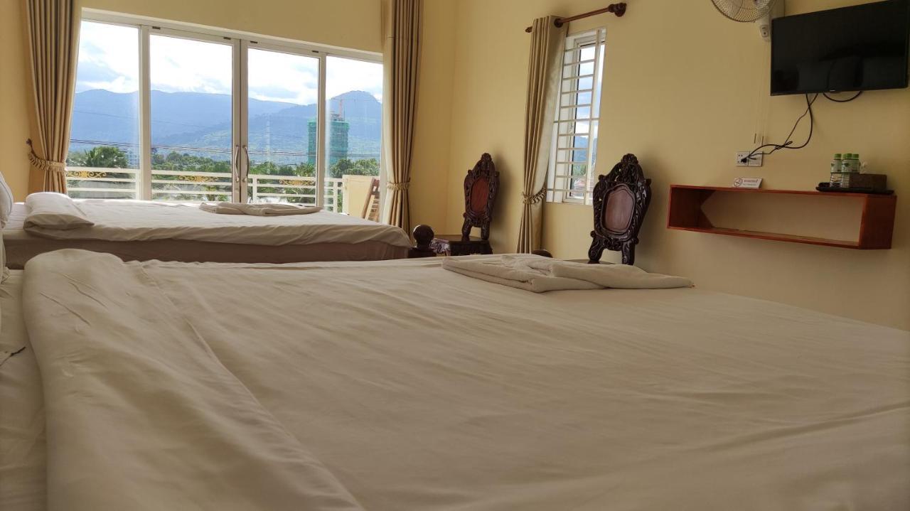 Monica Guesthouse Kampot Exterior foto